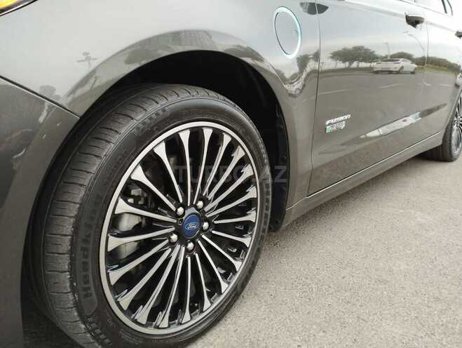 Ford Fusion (North America) 2017, 106,582 km - 2.0 л - Bakı