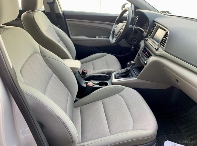 Hyundai Elantra 2017, 115,000 km - 2.0 l - Beyləqan