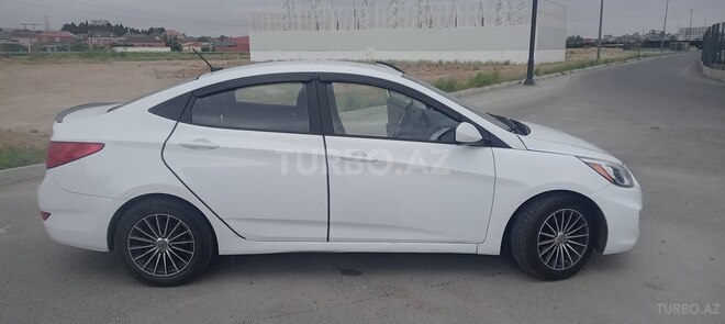 Hyundai Accent 2017, 125,000 km - 1.6 л - Bakı