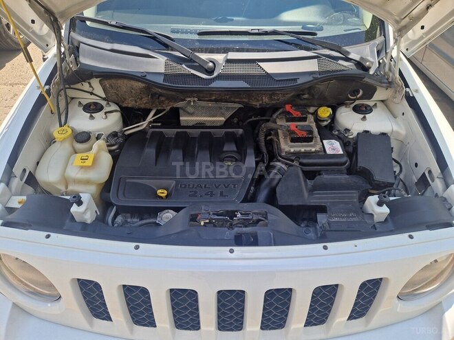 Jeep Patriot 2011, 117,482 km - 2.4 l - Sumqayıt