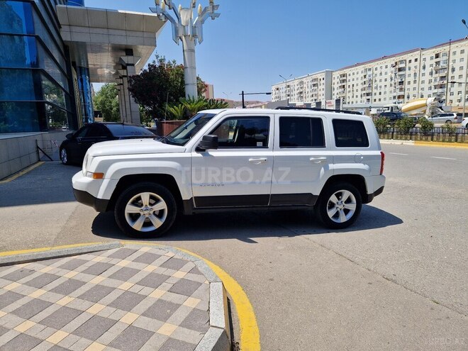 Jeep Patriot 2011, 117,482 km - 2.4 l - Sumqayıt