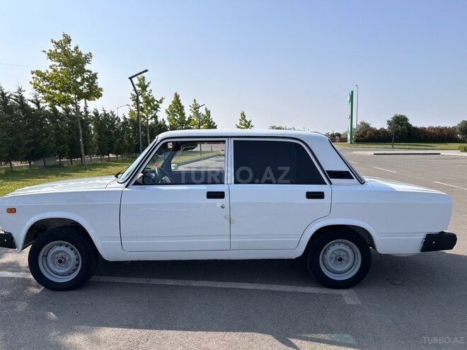 LADA (VAZ) 2107 2010, 66,041 km - 1.6 l - Salyan