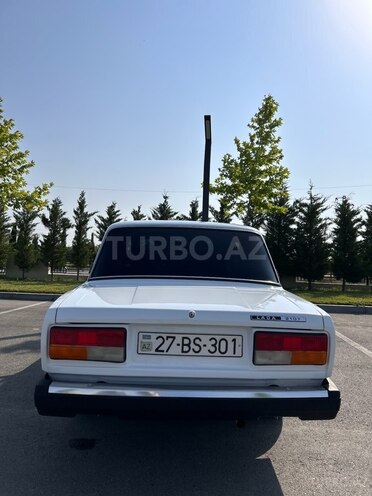 LADA (VAZ) 2107 2010, 66,041 km - 1.6 l - Salyan
