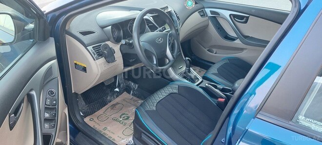 Hyundai Elantra 2015, 94,614 km - 1.8 л - Bakı