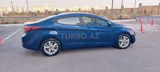 Hyundai Elantra 2015, 94,614 km - 1.8 л - Bakı
