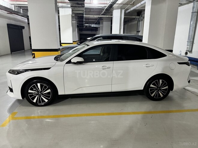 Changan Qiyuan A05 2025, 2,500 km - 1.5 л - Bakı