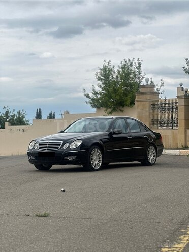 Mercedes E 350-12