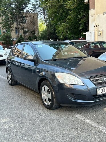 Kia Ceed 2008, 225,861 km - 1.4 л - Sumqayıt