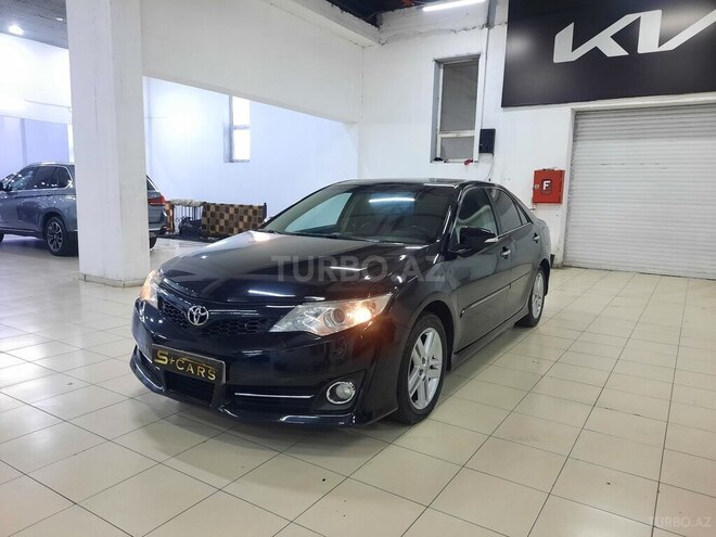 Toyota Camry-2