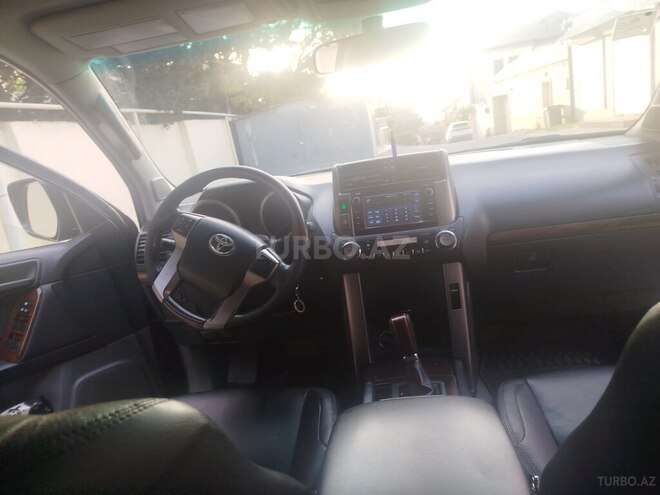 Toyota Land Cruiser Prado 2010, 85,000 km - 2.7 л - Bakı