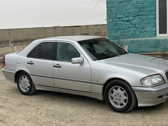 Mercedes C 240 1998, 381,000 km - 2.4 l - Sumqayıt