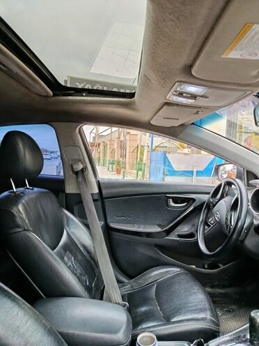 Hyundai Elantra 2011, 280,000 km - 1.8 l - Bakı