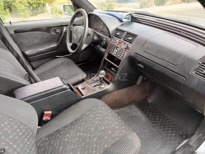 Mercedes C 280 1995, 350,000 km - 2.8 l - Bakı
