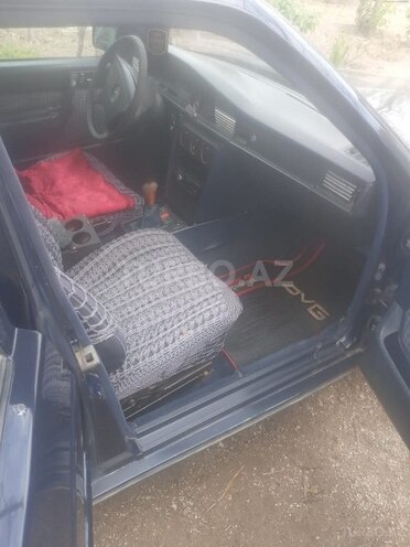 Mercedes 190 1992, 555,555 km - 2.0 л - Bakı
