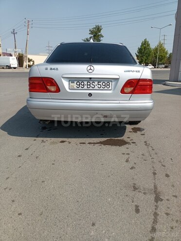 Mercedes E 240 1998, 290,000 km - 2.4 l - Bakı