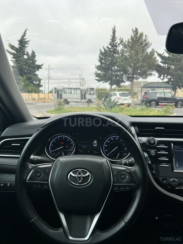 Toyota Camry 2017, 129,600 km - 2.5 l - Bakı