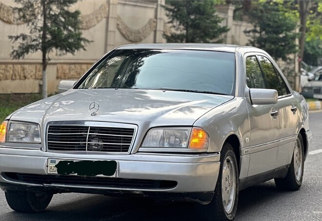 Mercedes C 200 1995, 195,410 km - 2.0 l - Bakı