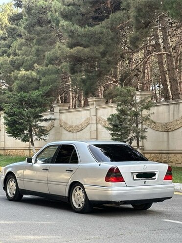 Mercedes C 200 1995, 195,410 km - 2.0 l - Bakı