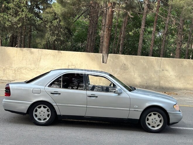 Mercedes C 200 1995, 195,410 km - 2.0 l - Bakı
