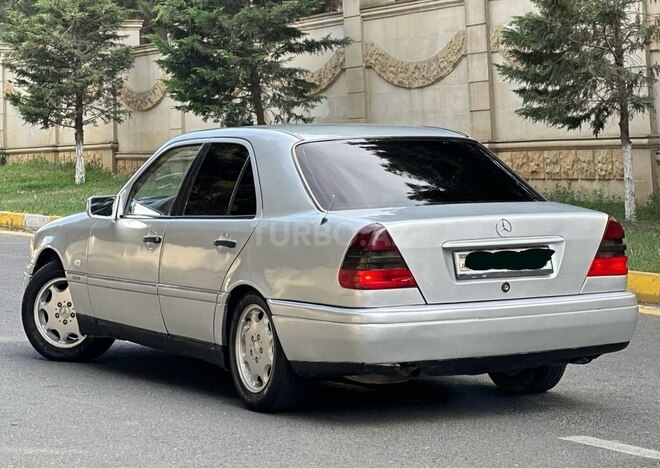 Mercedes C 200 1995, 195,410 km - 2.0 l - Bakı