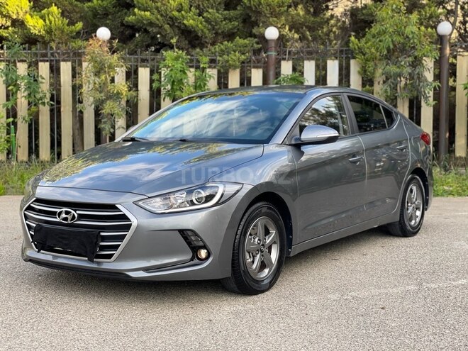 Hyundai Elantra 2016, 220,000 km - 1.6 л - Bakı