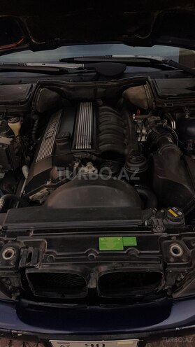 BMW 528 1997, 479,000 km - 2.8 l - Bakı