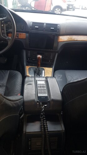 BMW 528 1997, 479,000 km - 2.8 l - Bakı