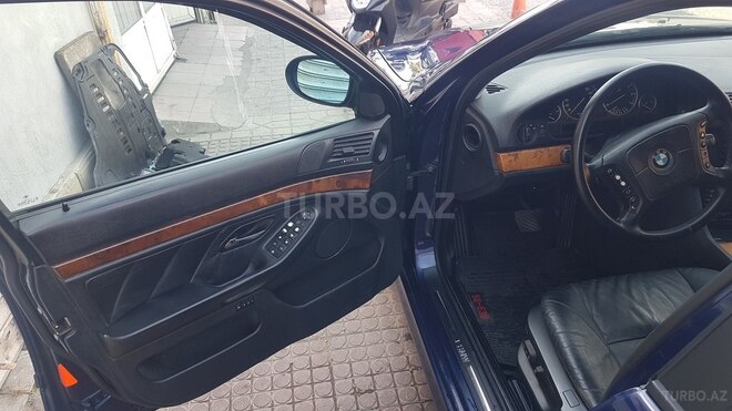 BMW 528 1997, 479,000 km - 2.8 l - Bakı