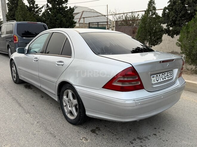 Mercedes C 240 2001, 220,000 km - 2.4 l - Bakı