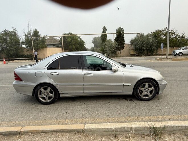 Mercedes C 240 2001, 220,000 km - 2.4 l - Bakı