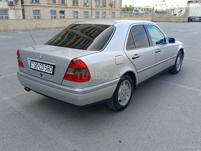 Mercedes C 180 1995, 228,000 km - 1.8 l - Bakı