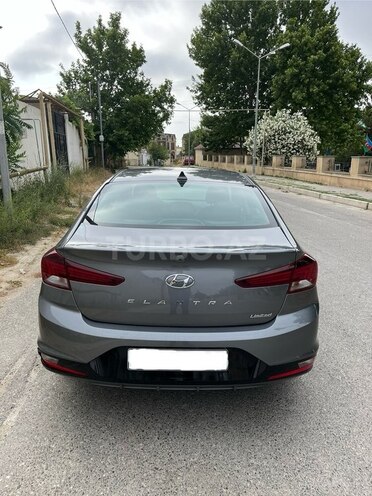 Hyundai Elantra 2019, 158,000 km - 2.0 л - Bakı
