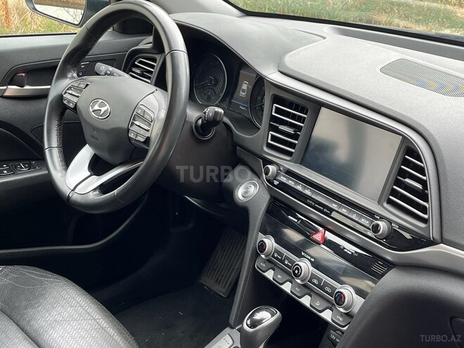 Hyundai Elantra 2019, 158,000 km - 2.0 л - Bakı