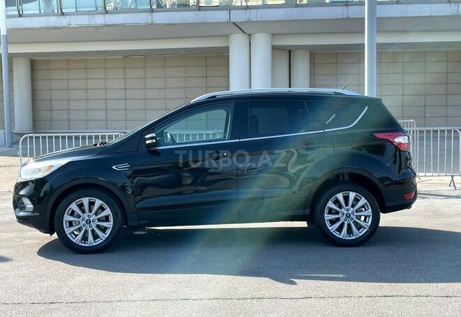 Ford Escape 2017, 82,500 km - 1.5 l - Bakı