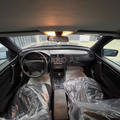 Mercedes C 200-9
