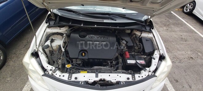 Toyota Corolla 2013, 86,215 km - 1.8 l - Bakı