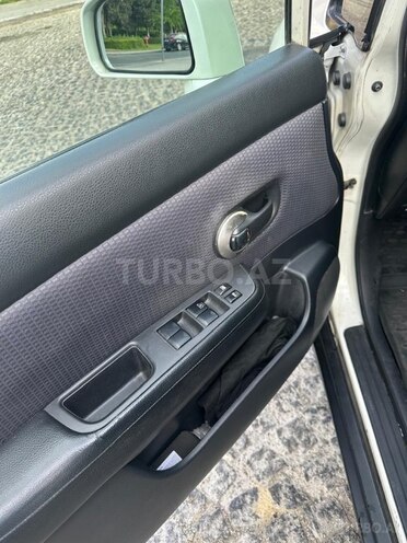 Nissan Tiida 2007, 194,000 km - 1.6 l - Bakı