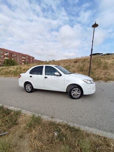 Saipa Saina-3