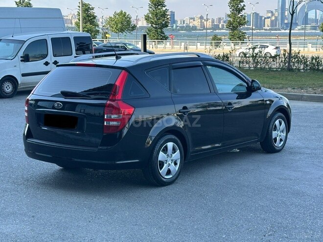 Kia  2009, 243,000 km - 1.4 l - Bakı