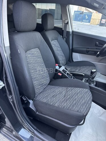 Kia  2009, 243,000 km - 1.4 l - Bakı