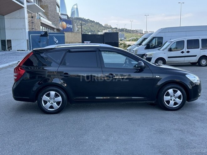 Kia  2009, 243,000 km - 1.4 l - Bakı