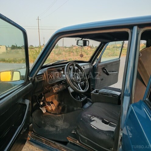 LADA (VAZ) 2107 2004, 94,410 km - 1.6 l - Salyan