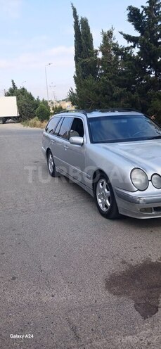 Mercedes E 270 2001, 576,000 km - 2.7 l - Bakı