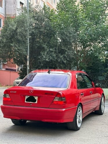 Mercedes C 240 1998, 195,410 km - 2.4 l - Bakı