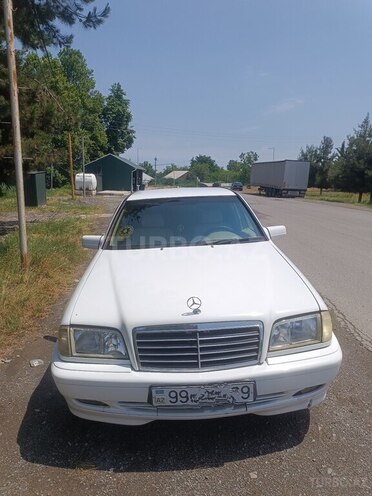 Mercedes C 240 1997, 534,000 km - 2.4 l - Qazax