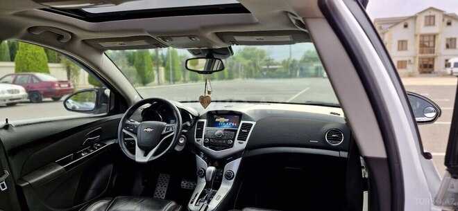 Chevrolet Cruze 2014, 305,600 km - 1.4 л - Lənkəran