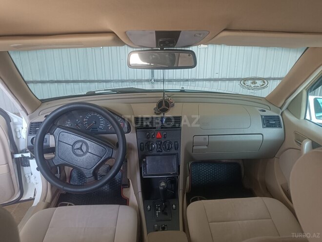 Mercedes C 240 1997, 534,000 km - 2.4 l - Qazax
