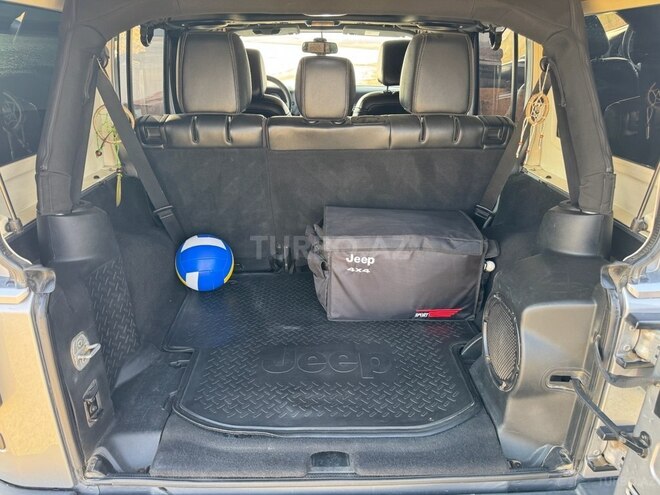 Jeep Wrangler 2014, 170,000 km - 3.6 l - Bakı