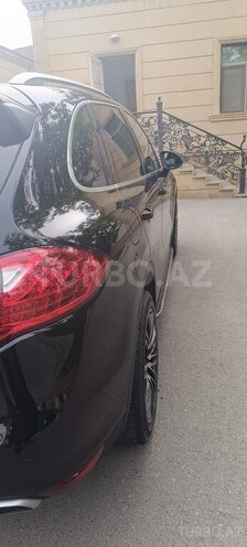 Porsche Cayenne-6