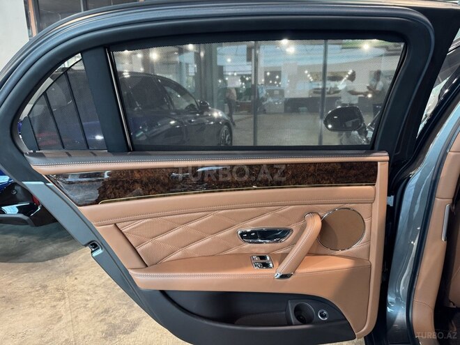 Bentley Flying Spur 2015, 51,000 km - 4.0 l - Bakı